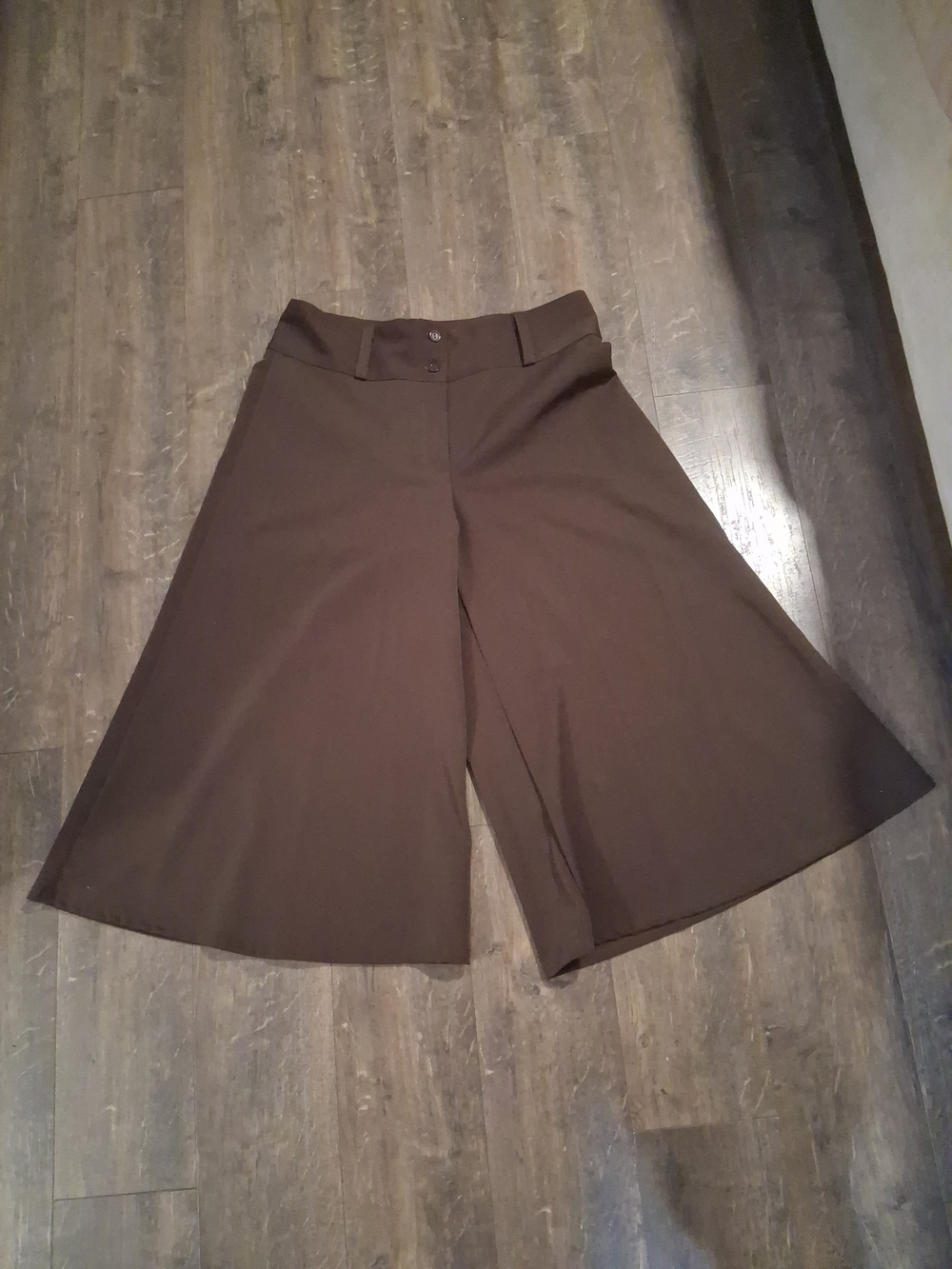 Whats Hot Brown High-Rise Wide Leg Flowy Shorts Size 14